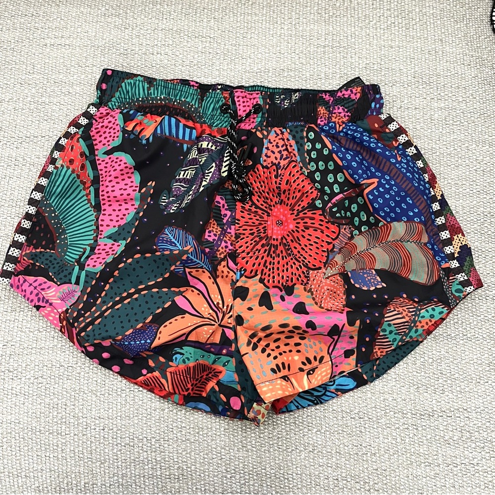 FARM Rio Multicolor Tropical Print Shorts - Picture 4 of 8